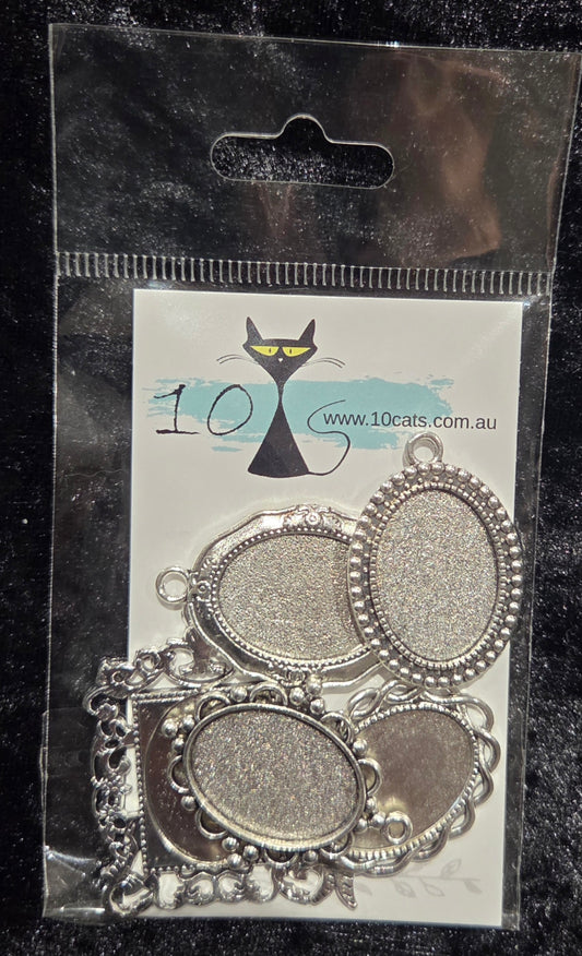 Metal Embellishments - Mini Frame Charms- Silver