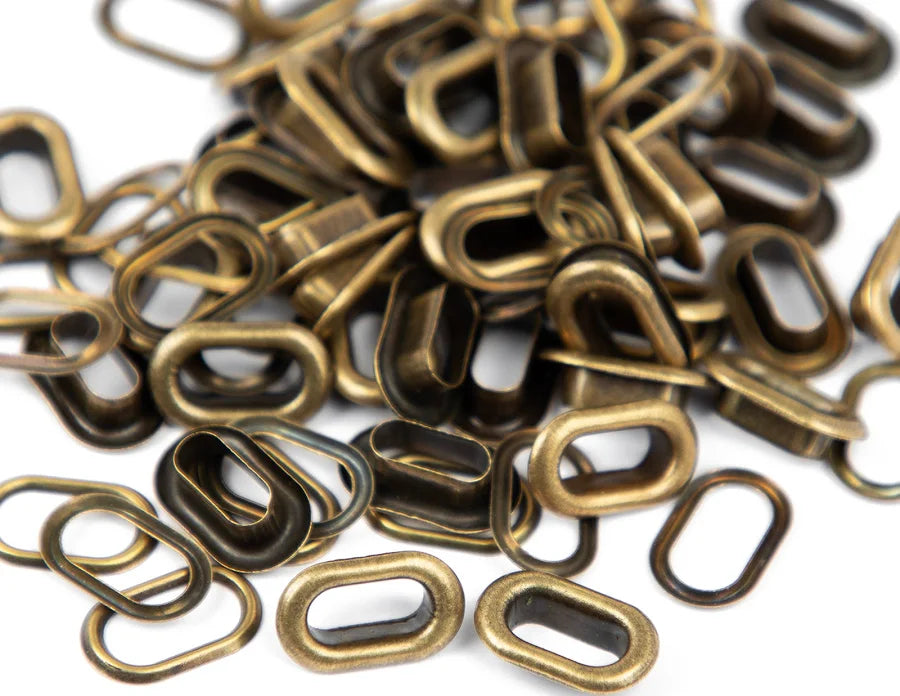 We R Makers Copper Crop-A-Dile 50 Piece Oval Eyelets
